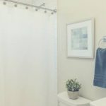 Guidelines for Choosing the Best Shower Curtain Liner