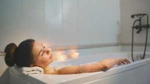 How KOHLER Heated BubbleMassage Tubs Work: A Revolutionary Bathing Experience